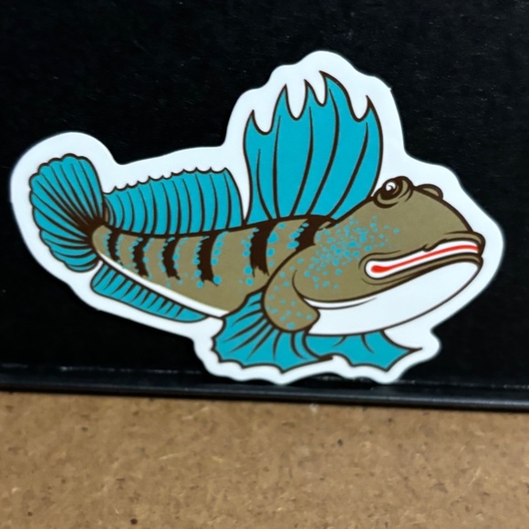 FISH STICKER - Picture 1 of 1
